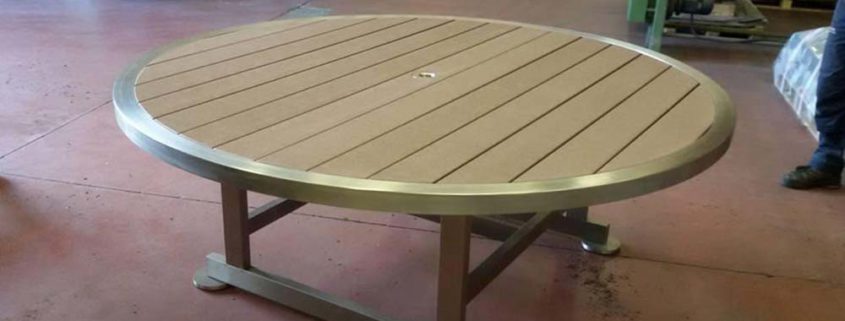 Progettazione tavoli legno e acciaio